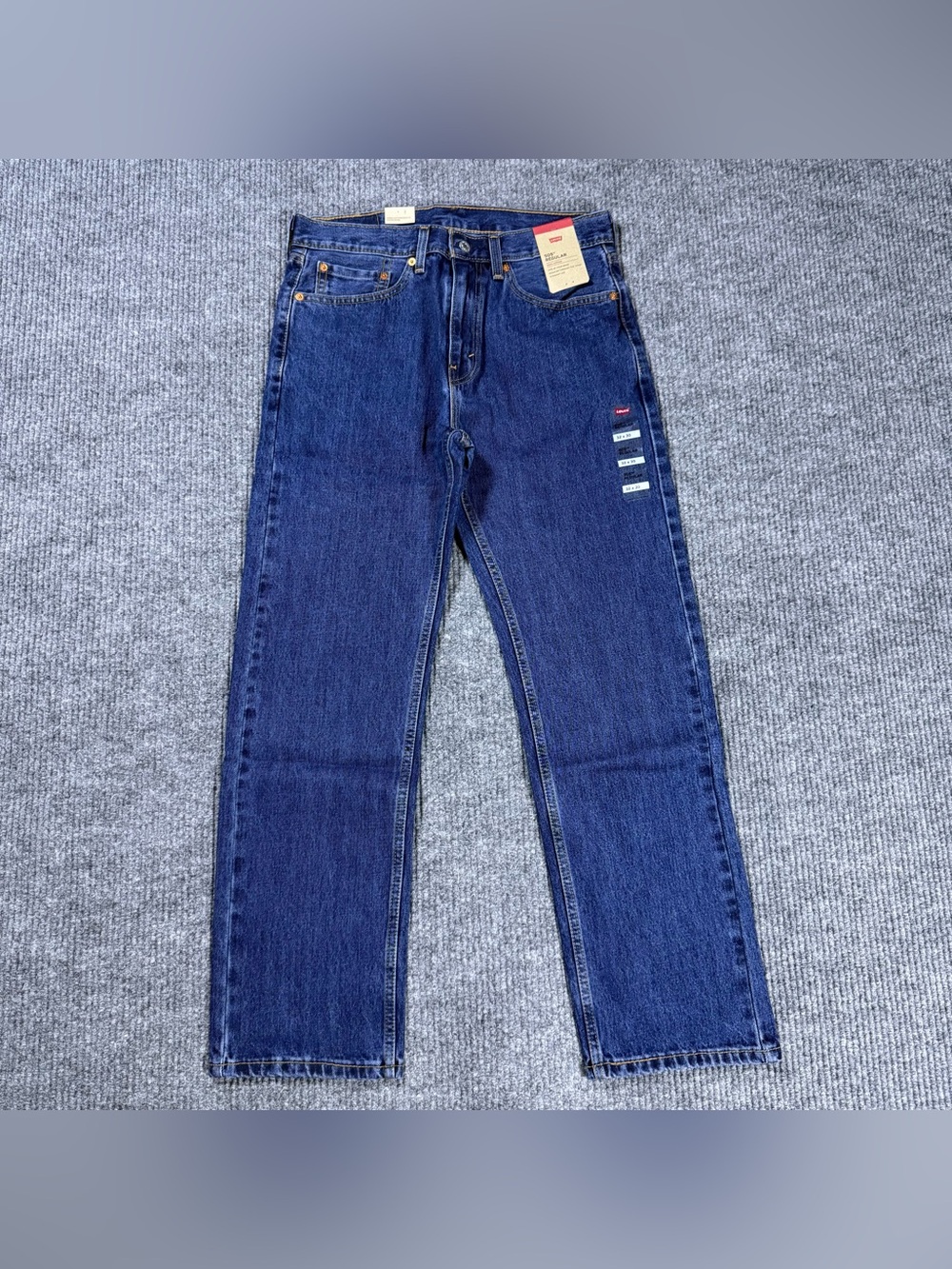 Levi's Men's 505 Jeans 32x30 Medium Wash Regular Fit Straight Leg New